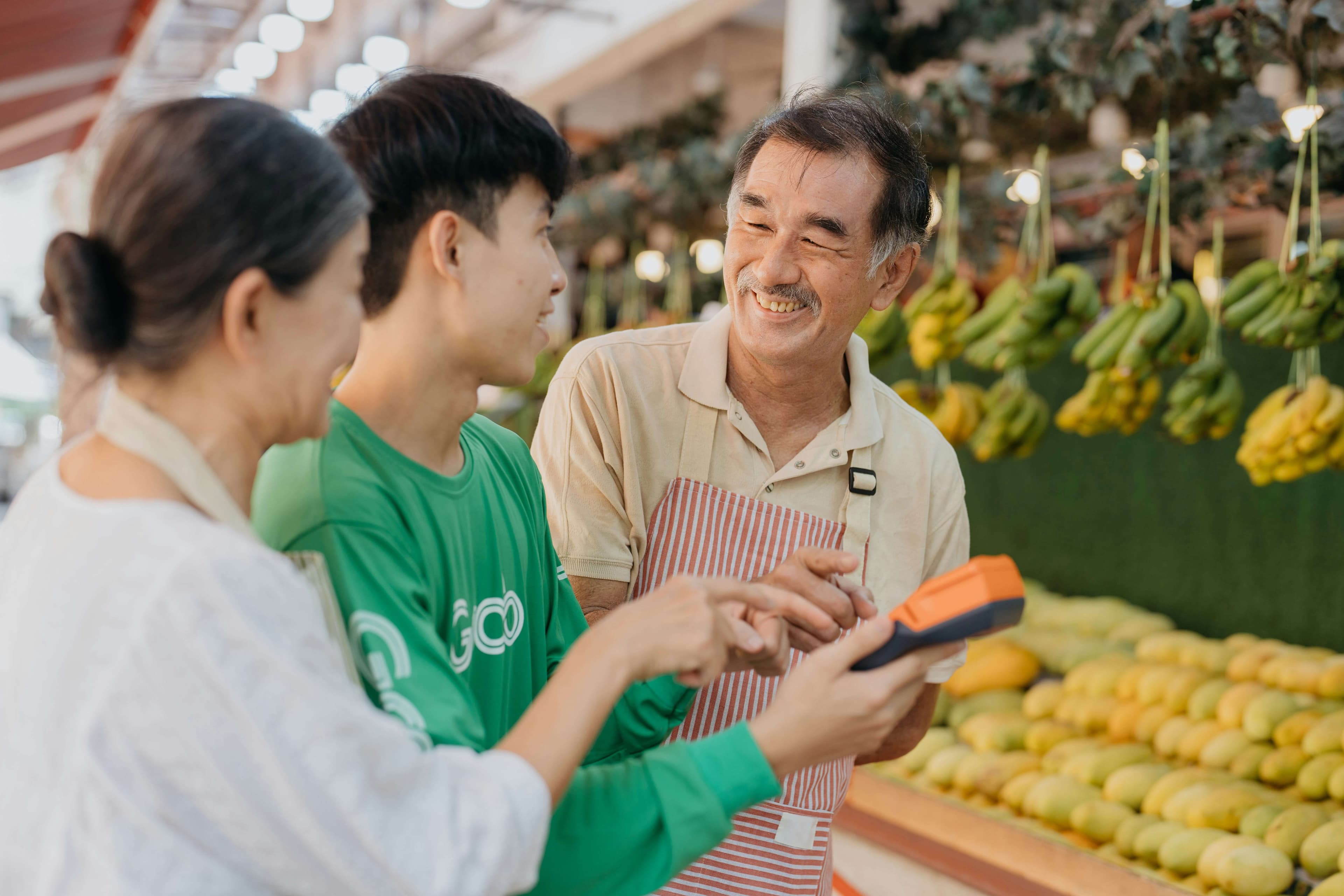 Customer Experience & Service Leadership